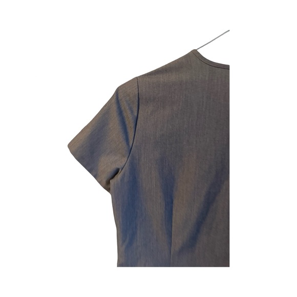 Figs V-Neck Casma Three-Pocket Scrub Top Graphite Women Size XS - Picture 8 of 12